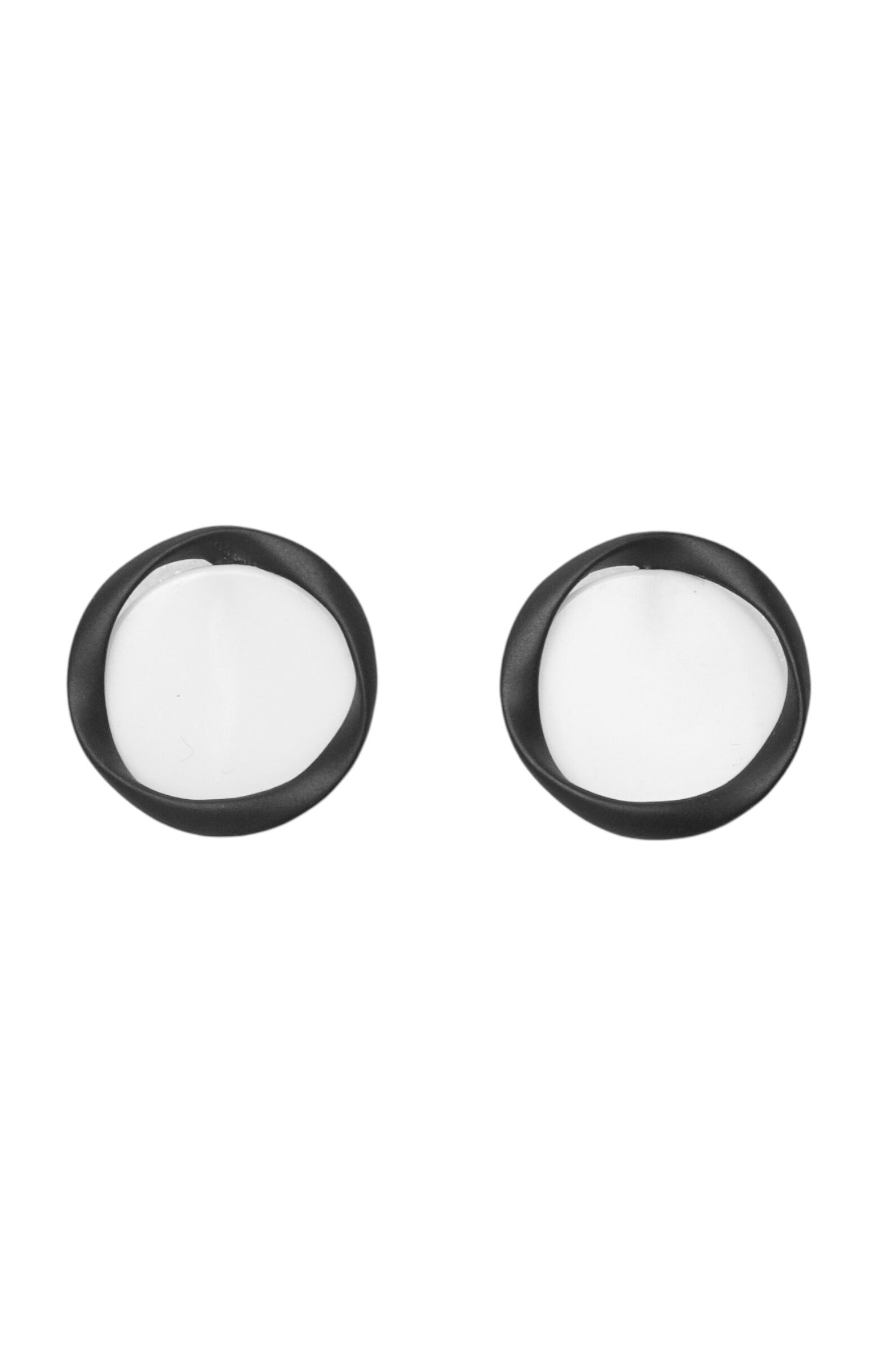 Серьги АРТ.S/26/24,бел-чер